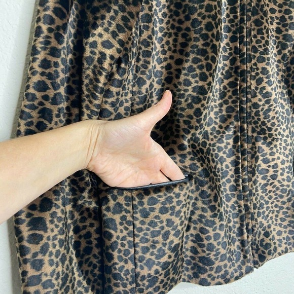 Alex Garfield Velvet Faux Leather Detail Leopard Blazer - Picture 3 of 7